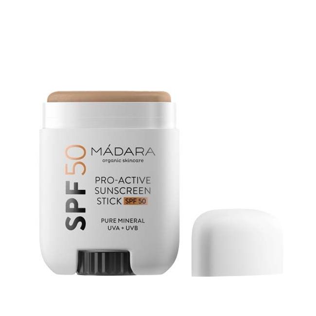 Stick solaire minéral teinté SPF50 - MADARA